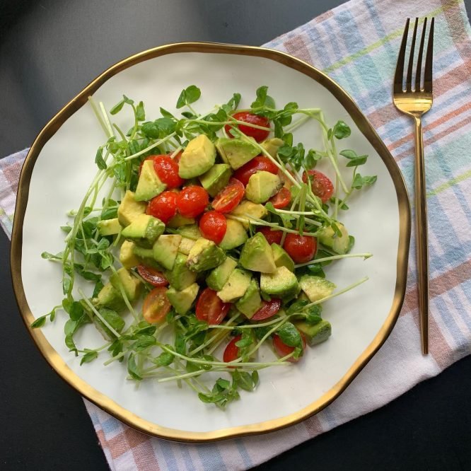 Organic pea sprouts & Avocado salad