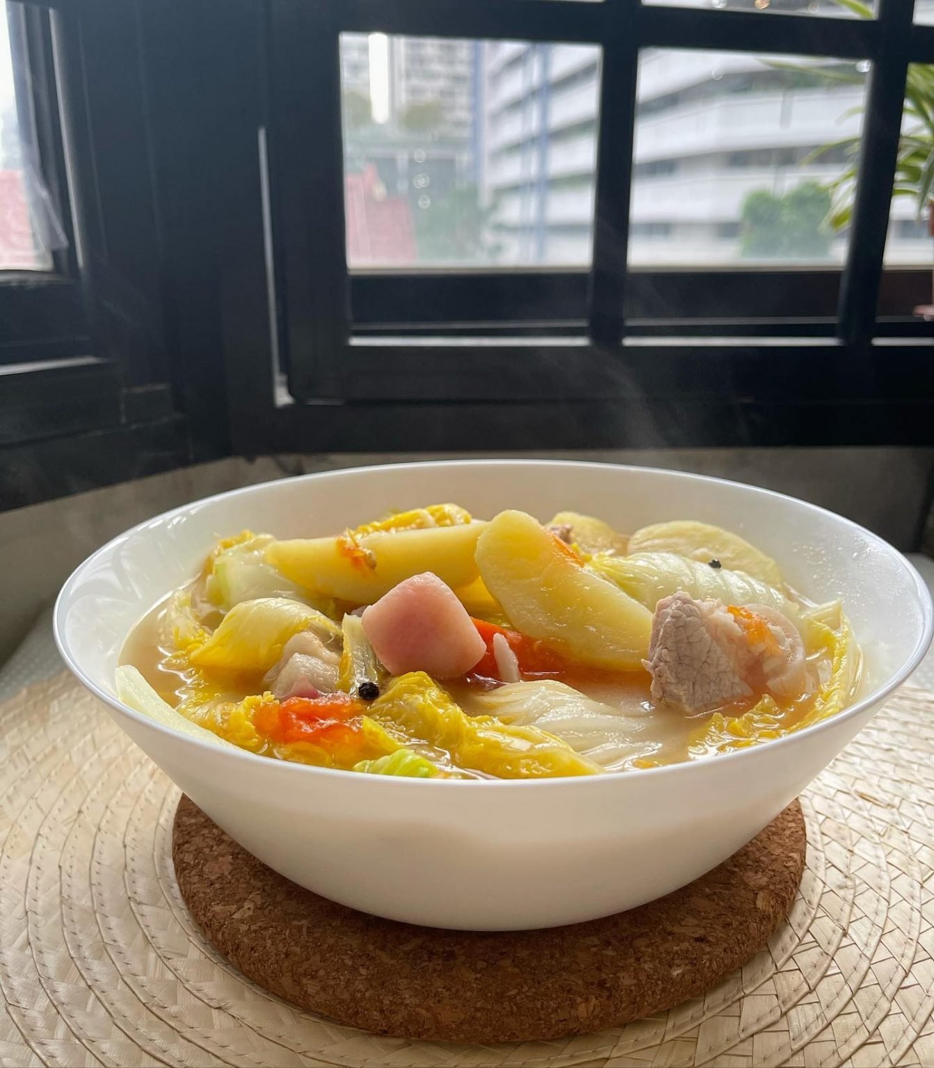 Pinoy Dish – Kinamatisan Gulay with Pork