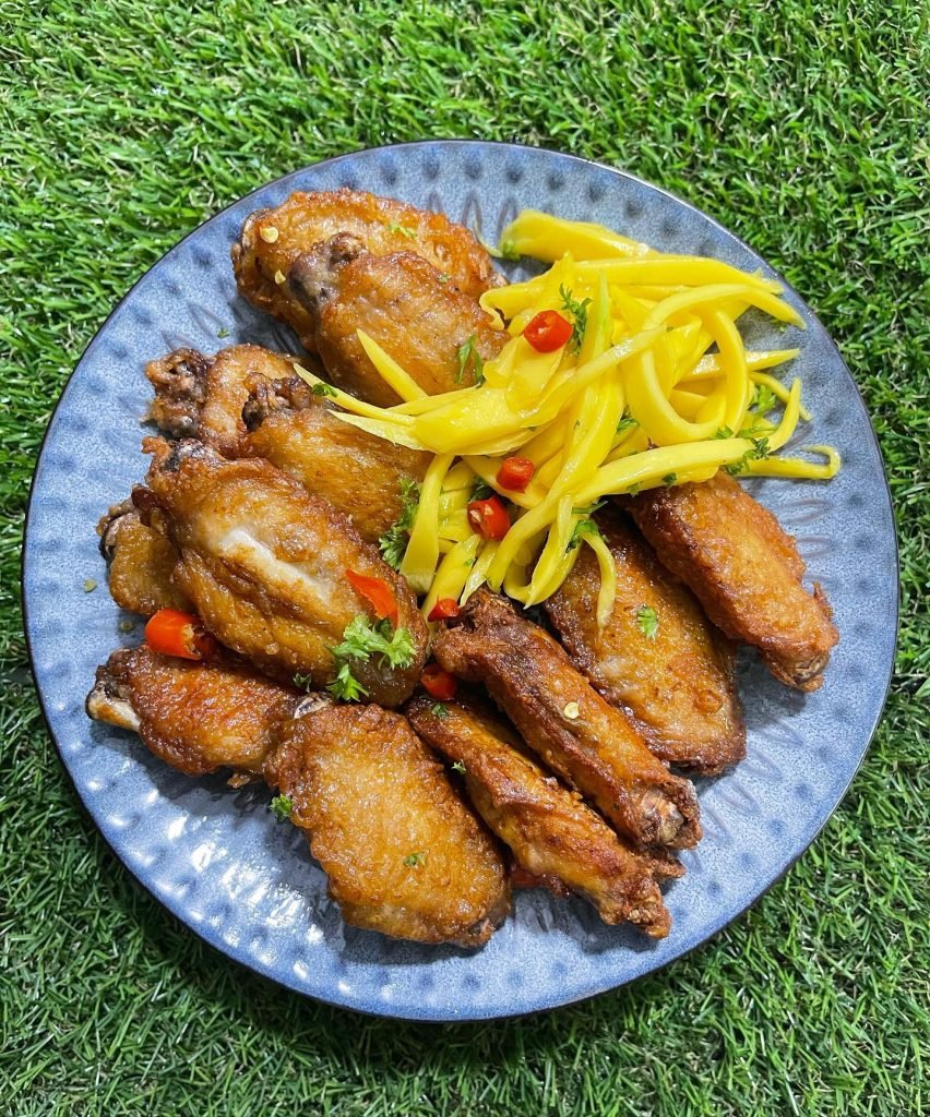 Vietnamese chicken wings with mango salsa