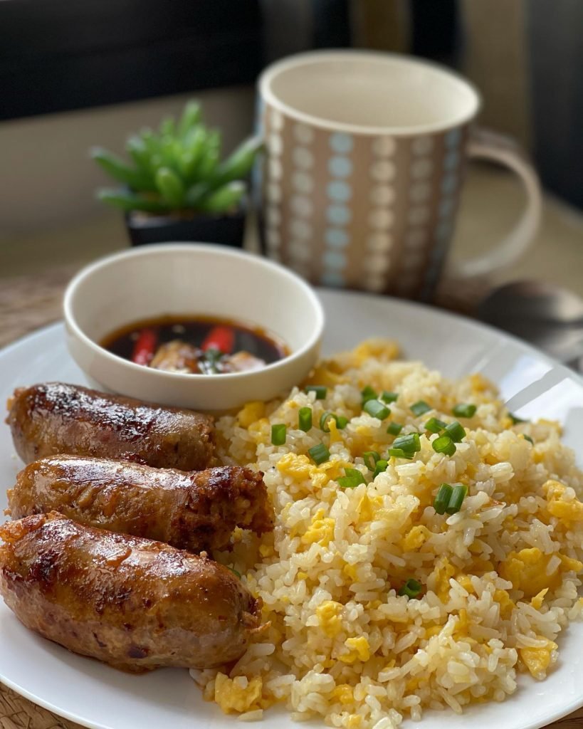 Pinoy Food - Garlic Longganisa and Fried Rice