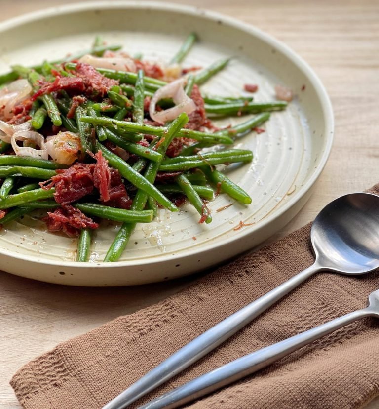 Stir Fry French Beans and Delimondo Corned Beef