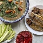 Pinoy Dish : Munggo with Spinach, Bagoong, Fried Fish and Biko - House of Hazelknots Pinoy Dish : Munggo with Spinach, Bagoong, Fried Fish and Biko - House of Hazelknots